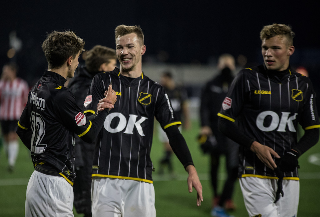 bsiderats jong psv nac 8271