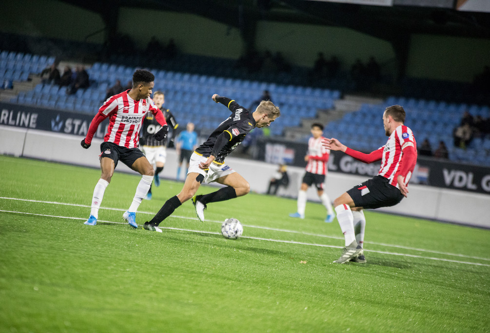 bsiderats jong psv nac 8109