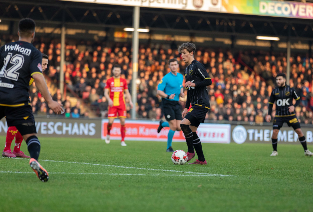 4625 b side rats gaenac tom willems 0358