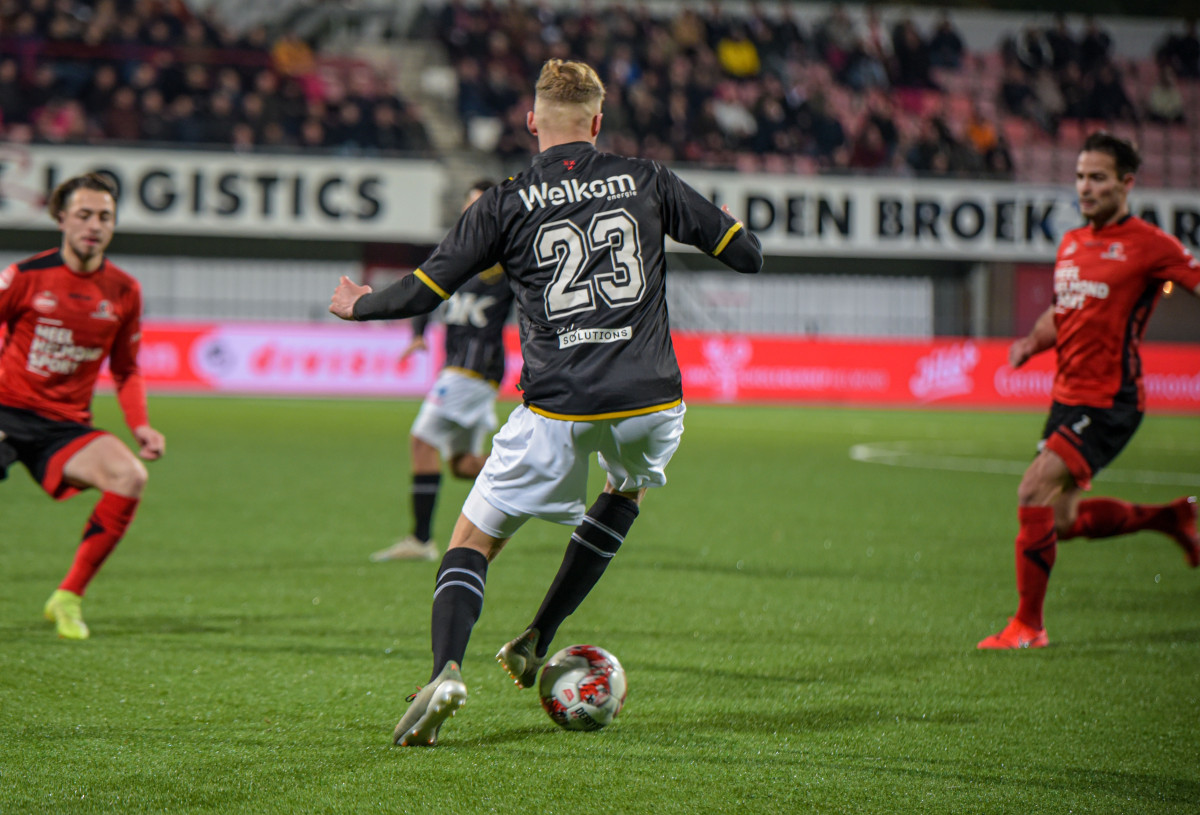 1598 bsr helmond sport nac 2942