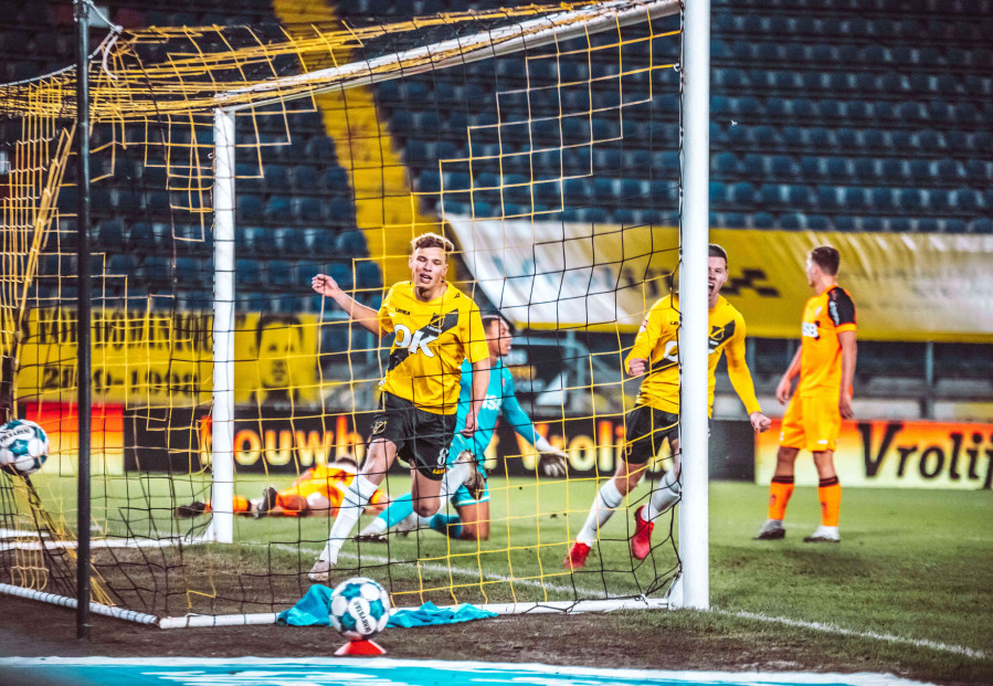 img 4037 min optimized