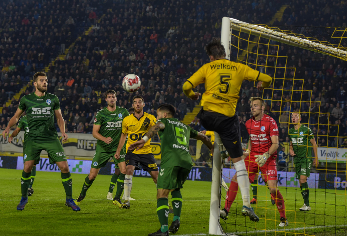 3758 bsr nacgra benvanoosterbosch 0905