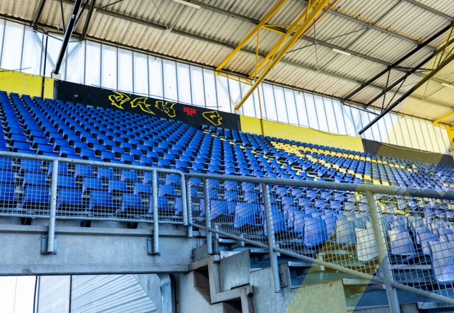 7402 stadion stock 37