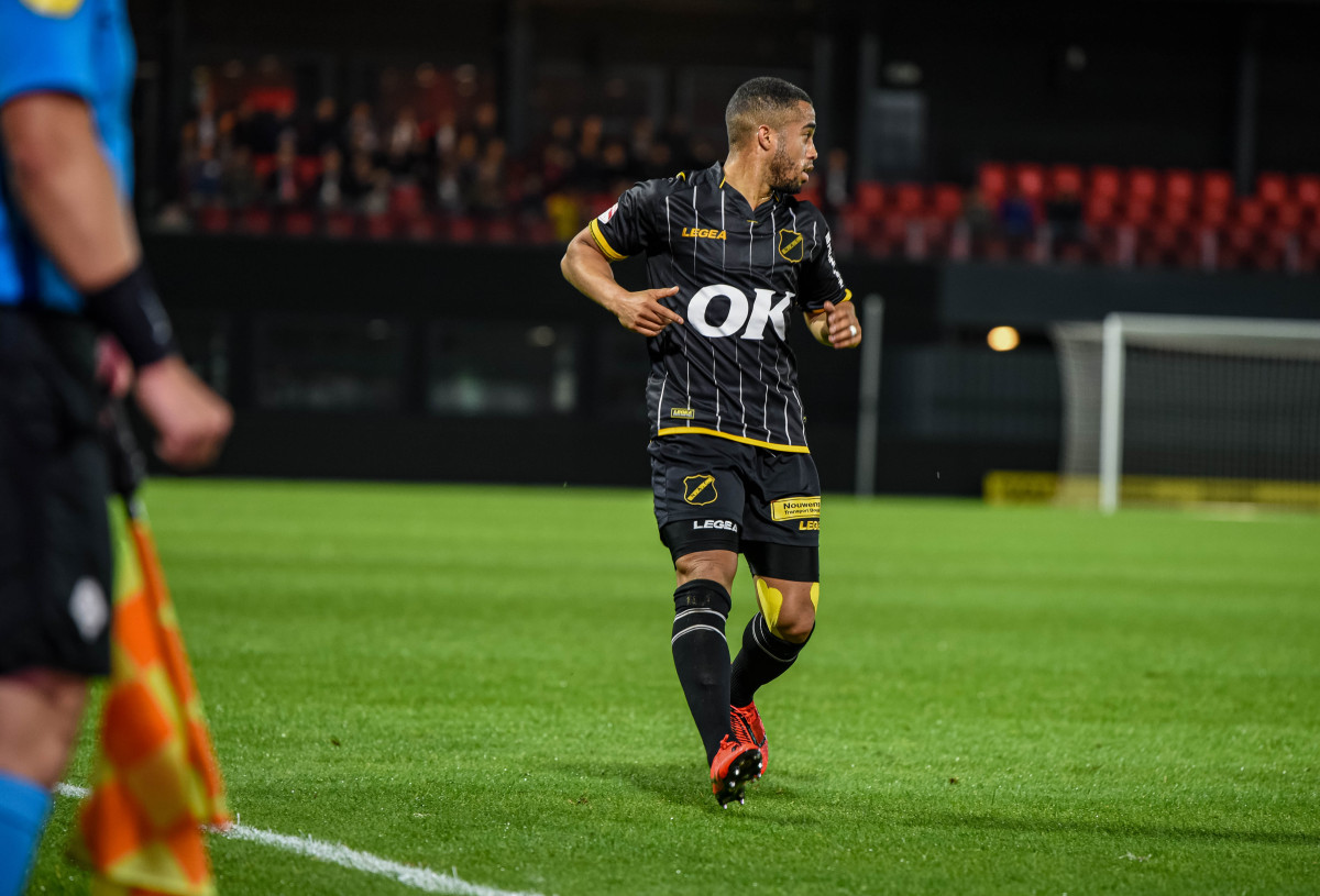 bsiderats.nl jong az nac klein 7055